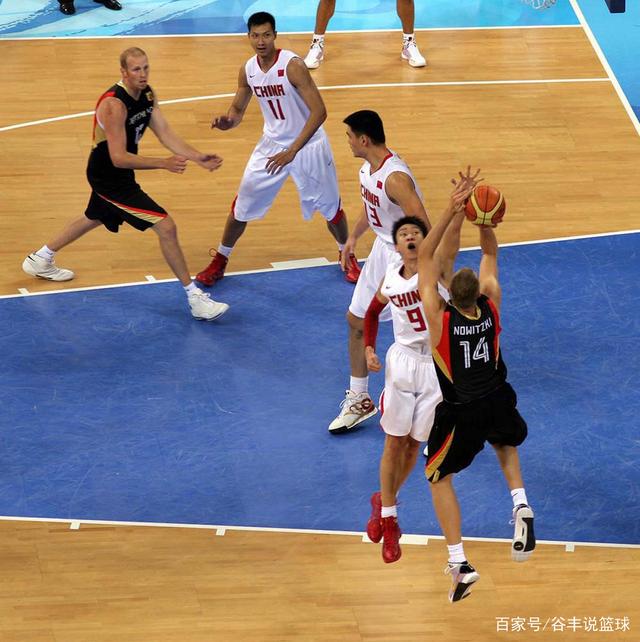 首龙与首塔